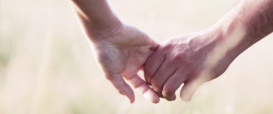 couple holding hands